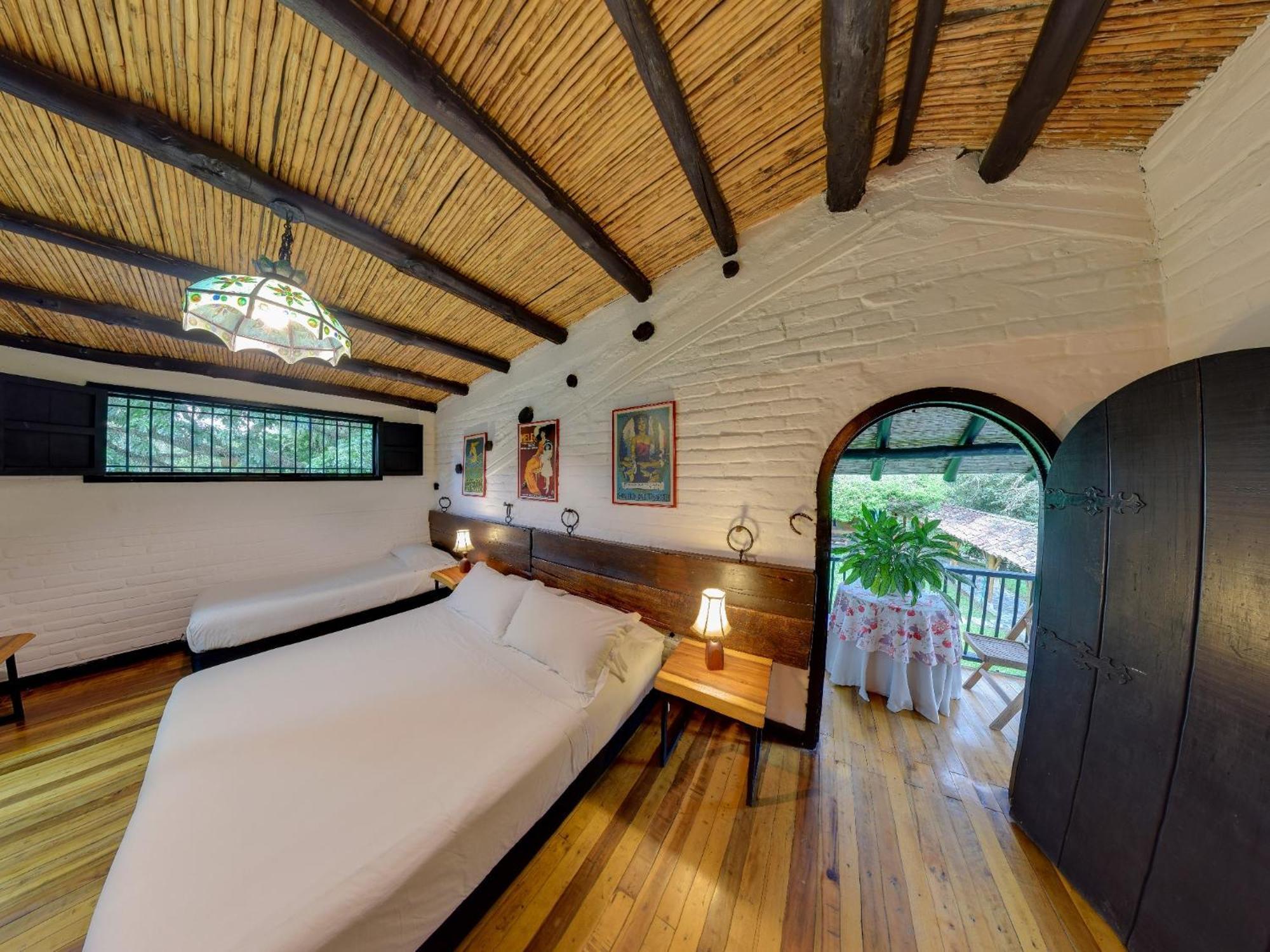Eco Hotel Hacienda El Diamante Buga Exterior photo